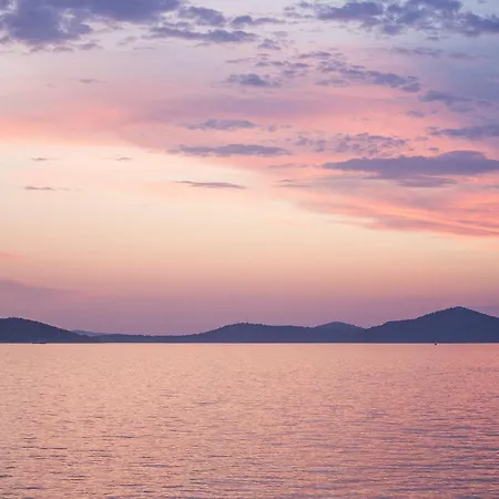Sun Lodges 度假村 Obonjan Island