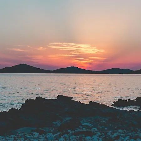 Sun Lodges 度假村 Obonjan Island